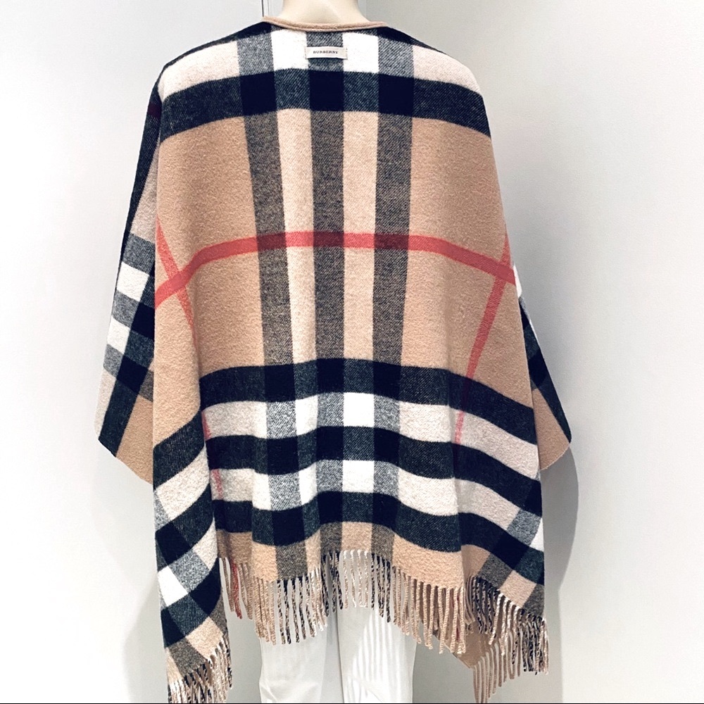 Burberry Collette Reversible Half Mega Check Cape. - image 3